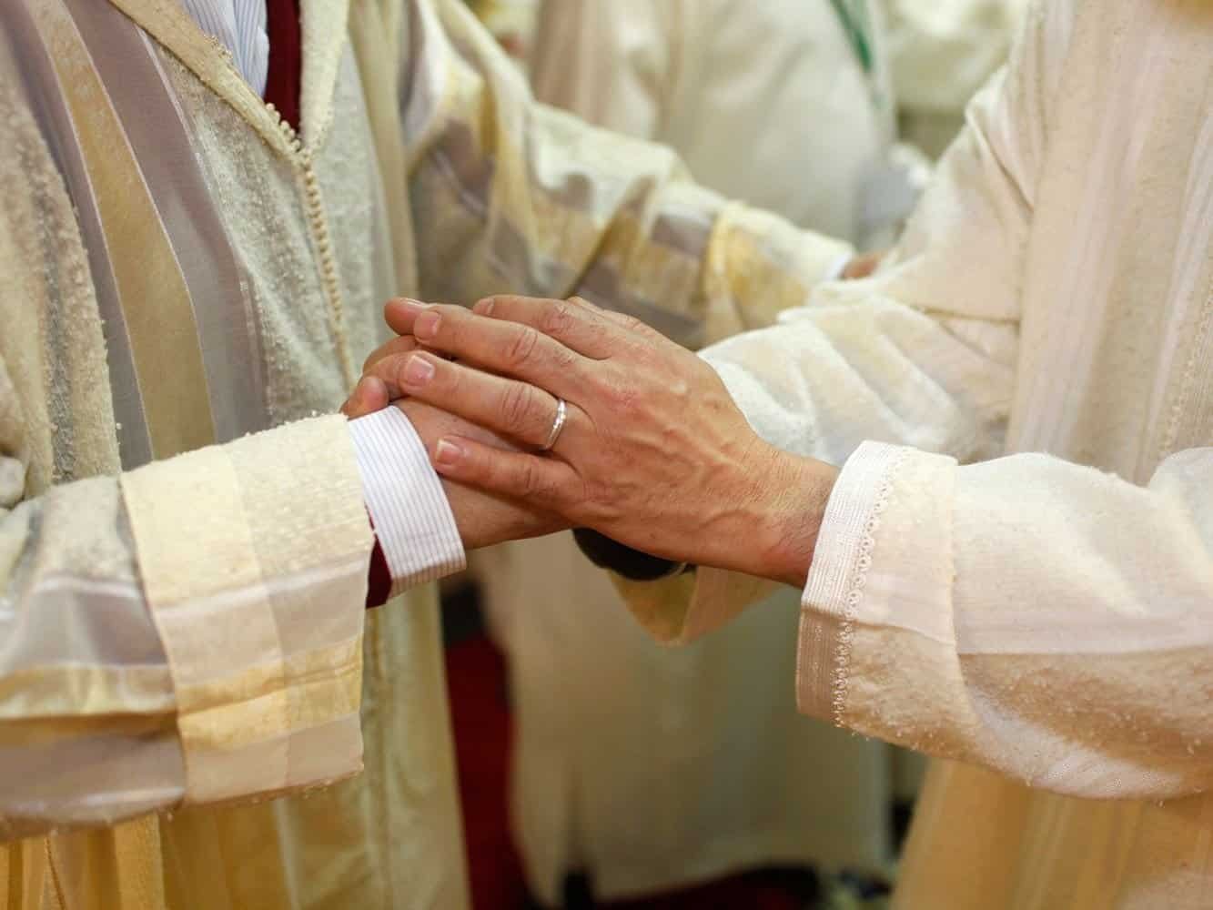 adab memberi salam